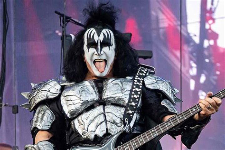 Gene Simmons Says He Made Mistakes, Wife Shannon Tweed His