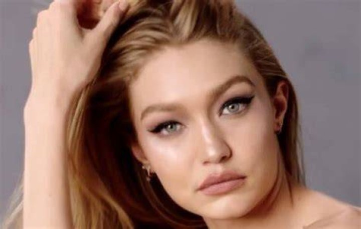 Gigi Hadid Reveals That Her First Date With Zayn Malik Was Totally