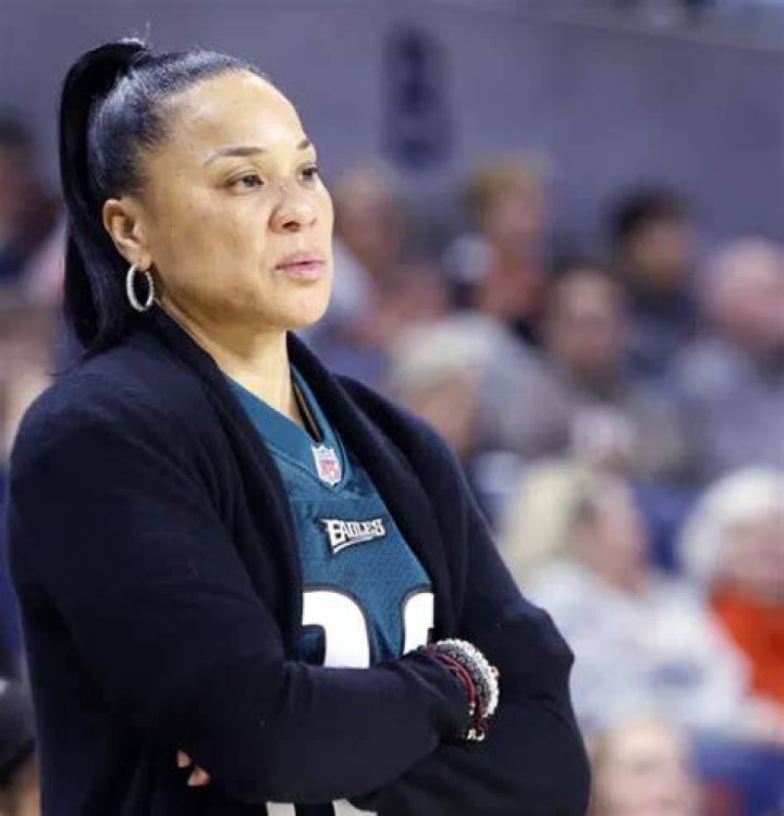 Unveiling The Truth: Dawn Staley's Marital Status Explored