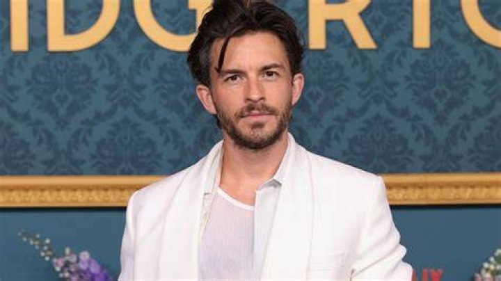 Who Is Jonathan Bailey's Husband? Unveiling The Lucky Man