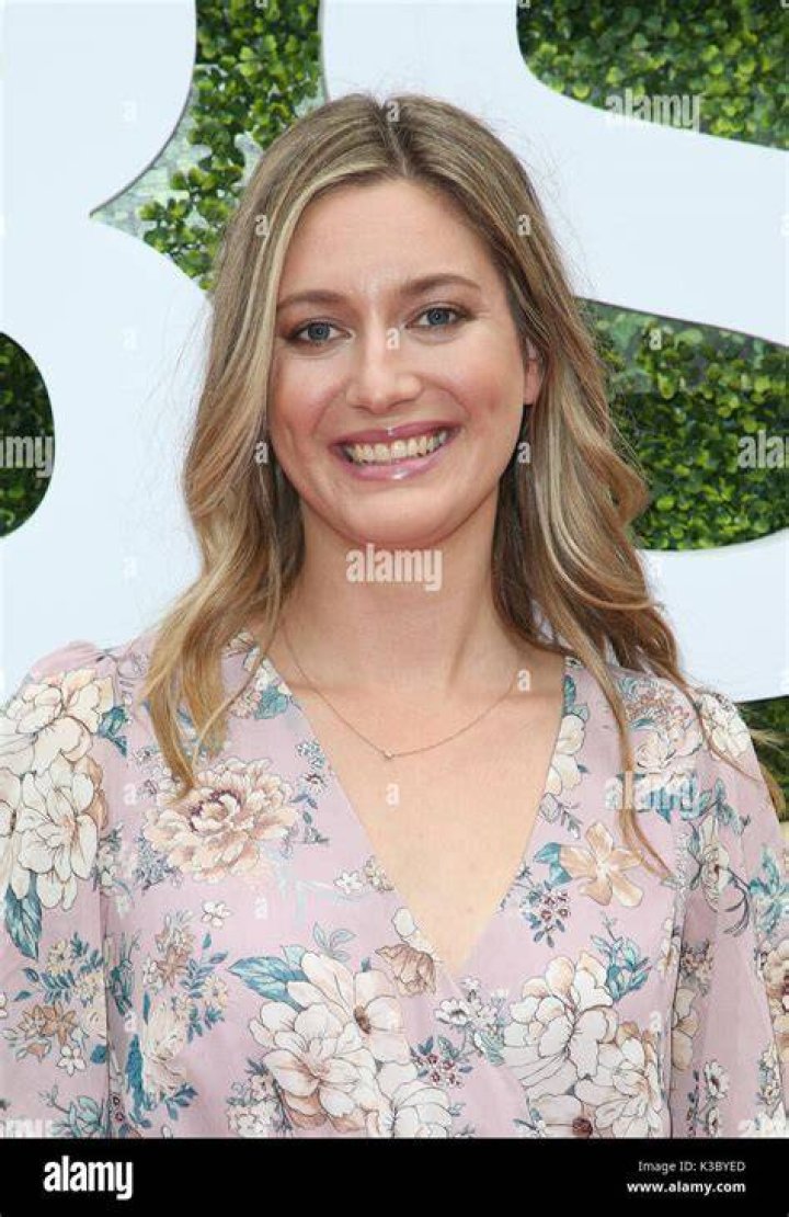 Zoe Perry 2017 CBS Television Studios Summer Soiree TCA Party 05